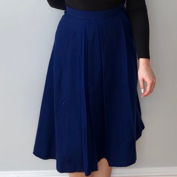 Navy Blue Pleated Wool Pleated Skirt - Picture 2 of 7